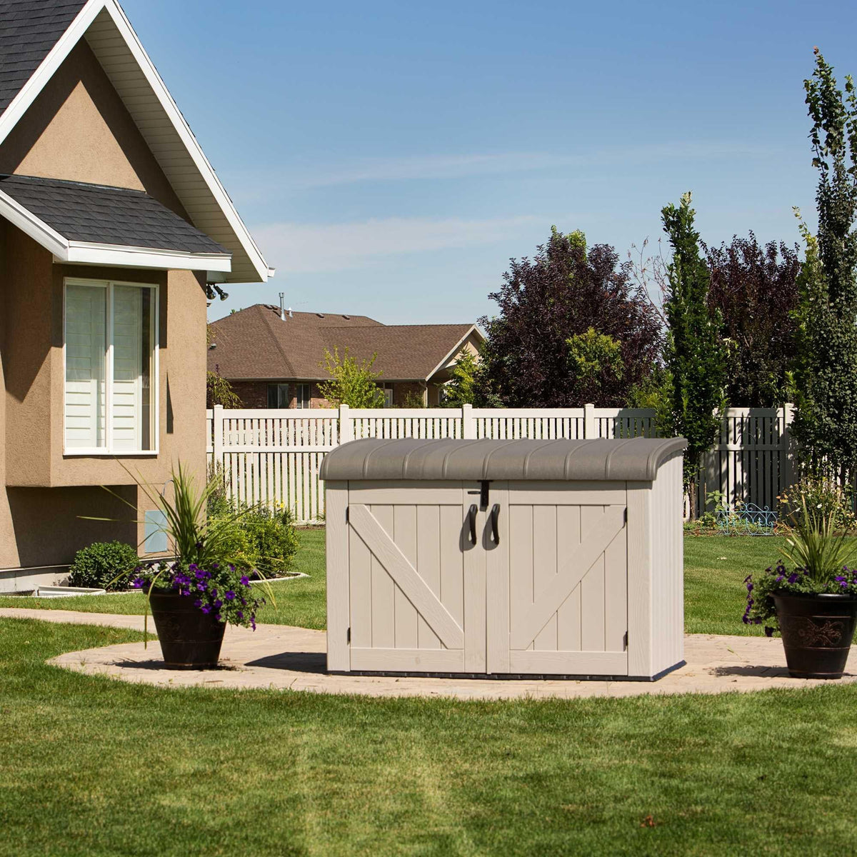 Lifetime Horizontal Storage Shed (75 Cubic Feet) - 60170