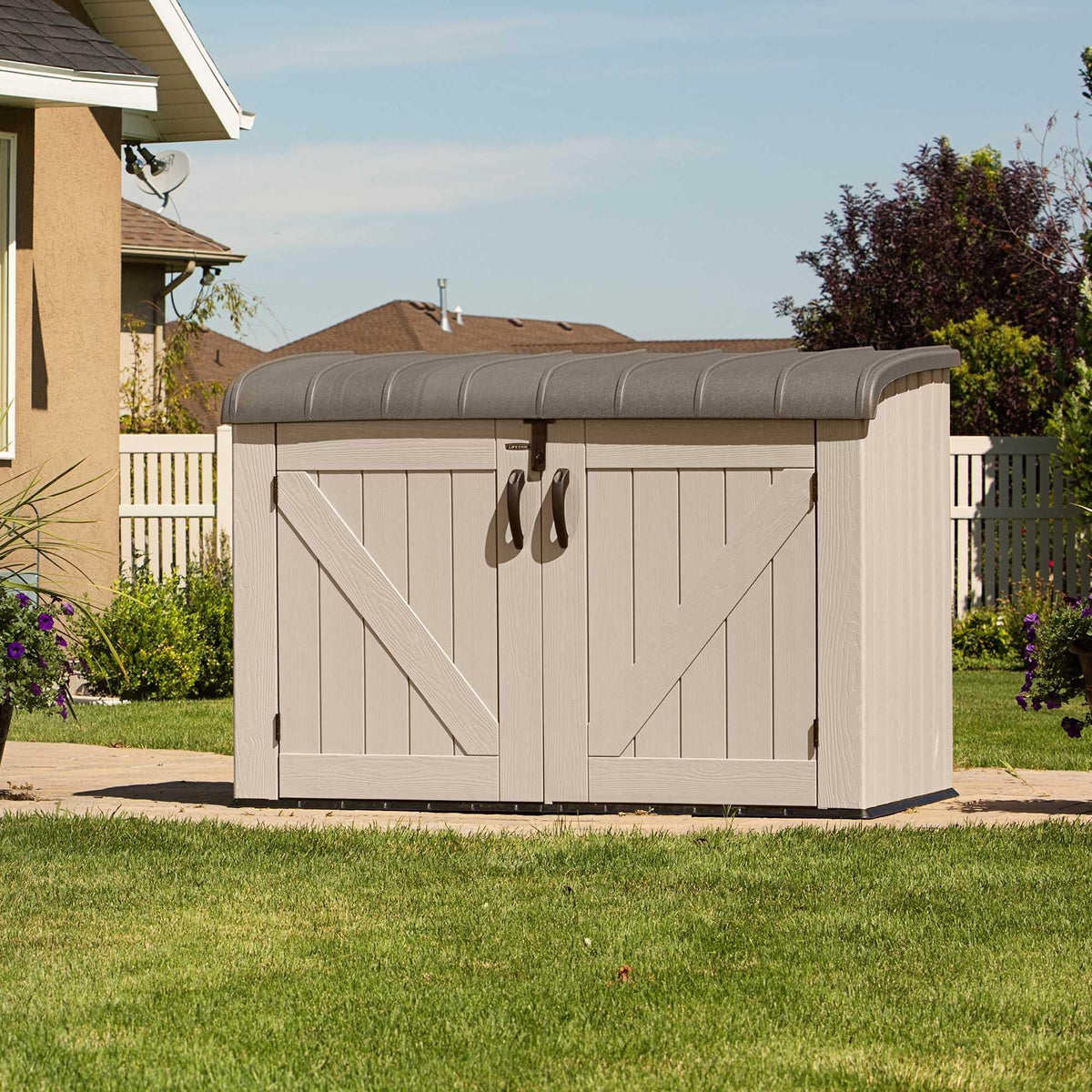 Lifetime Horizontal Storage Shed (75 Cubic Feet) - 60170