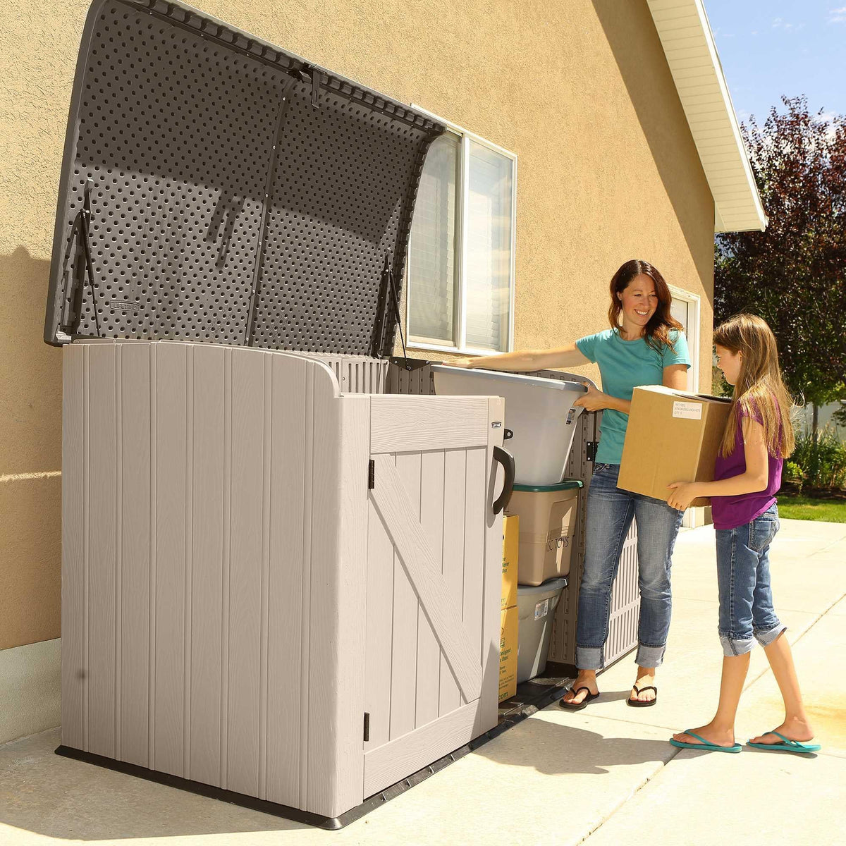Lifetime Horizontal Storage Shed (75 Cubic Feet) - 60170