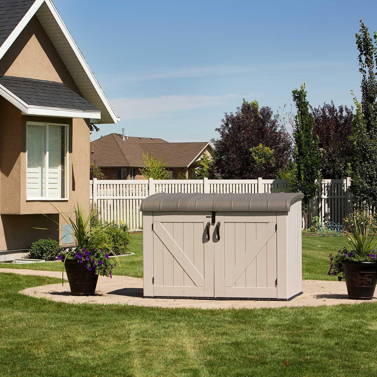 Lifetime Horizontal Storage Shed (75 Cubic Feet) - 60170
